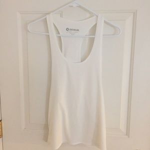 Montiel racerback white tank in XS